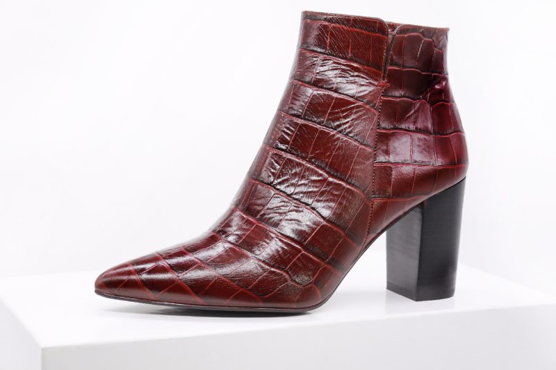 rote_ankle_boots_damen_einer_small